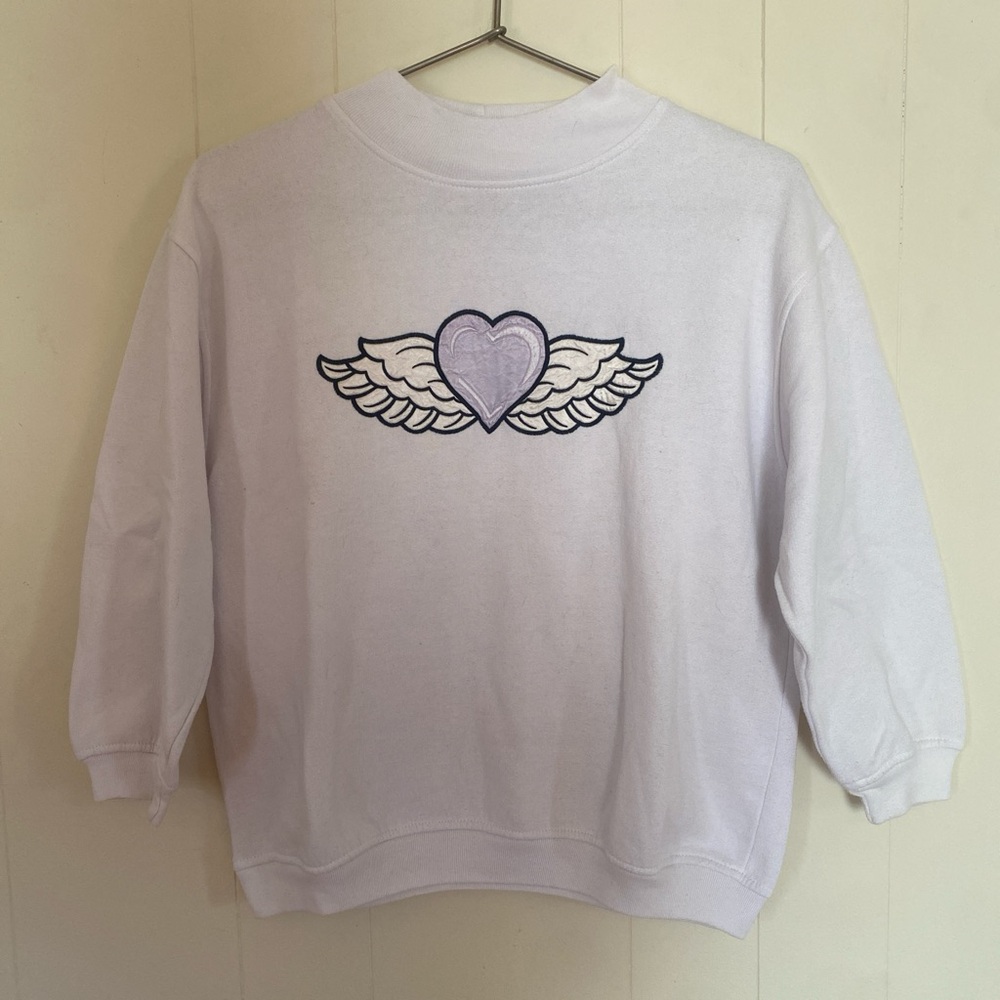vintage winged heart sweatshirt